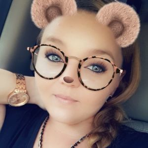 Meet your Posher, Robin